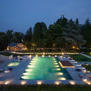 Отель Palace Grand, Варезе